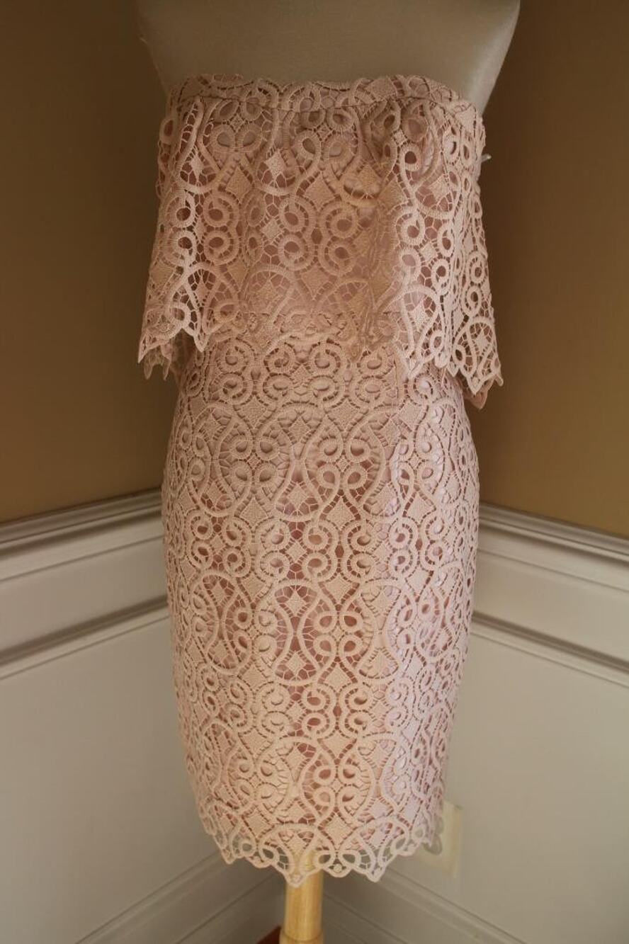 BLACK HALO EVE EYELET STRAPESS DRESS SIZE 6 (DR100